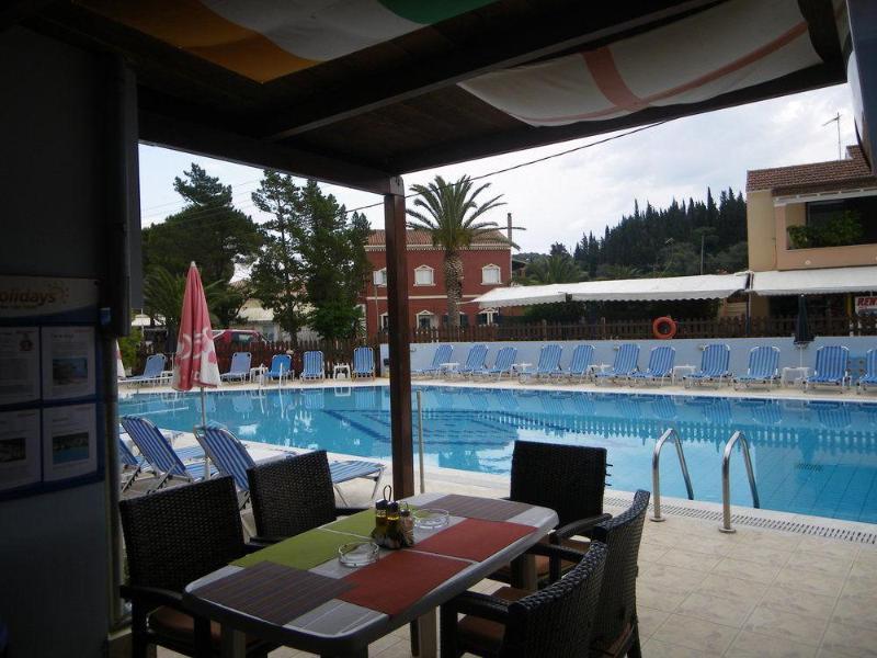 Hotel Christakis à Sidárion Extérieur photo